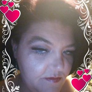 Meet your Posher, Ella